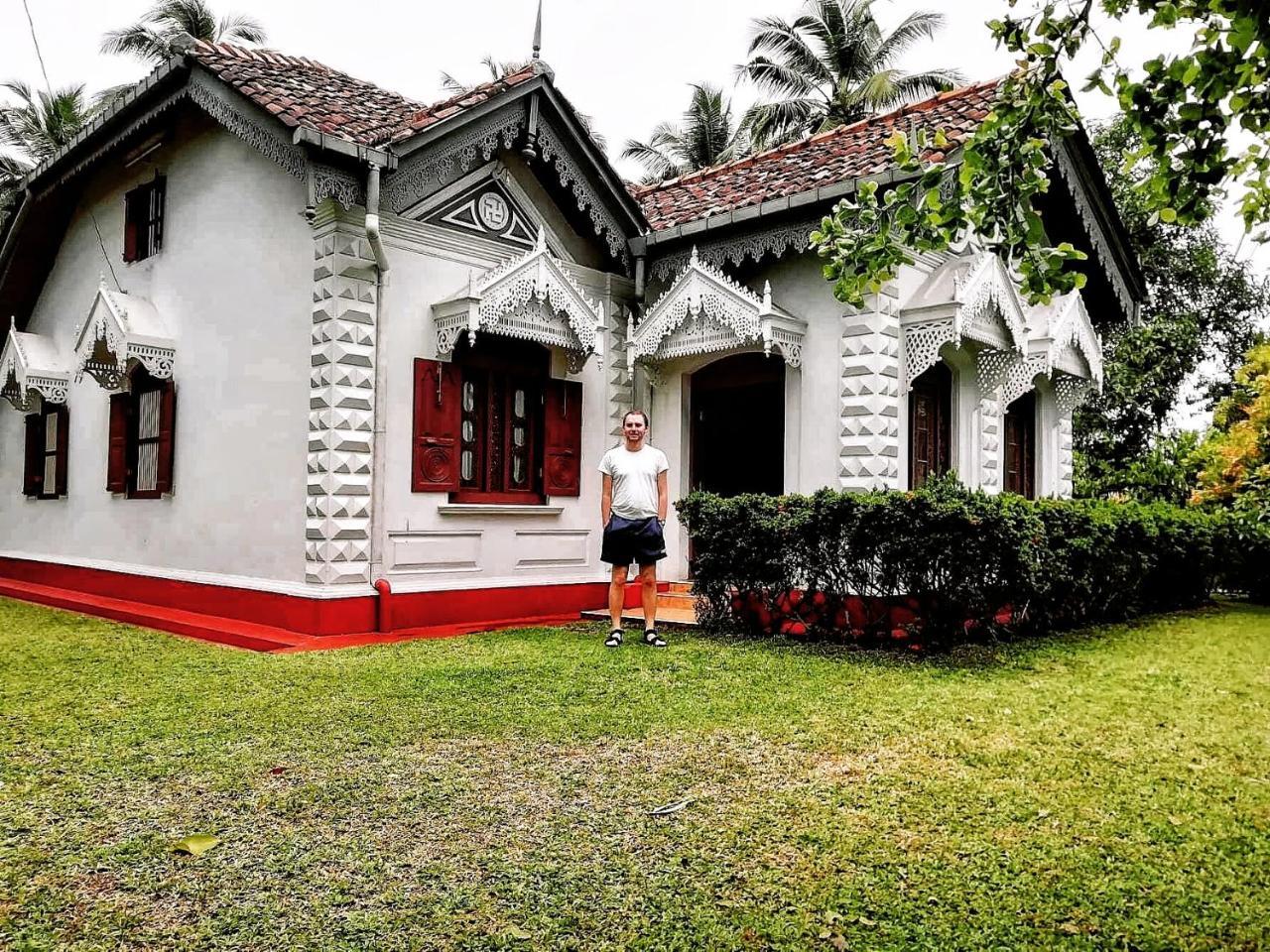 Old Parkland Hostel Galle Exterior foto